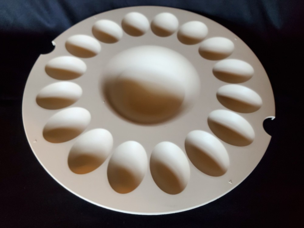 Longaberger 40233 Serve Around 16-Egg Tray Insert Deviled Egg Basket Insert