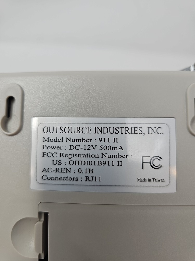 911 ii Emergency Help Dialer 2nd Generation 2-Way Talk Complete.
