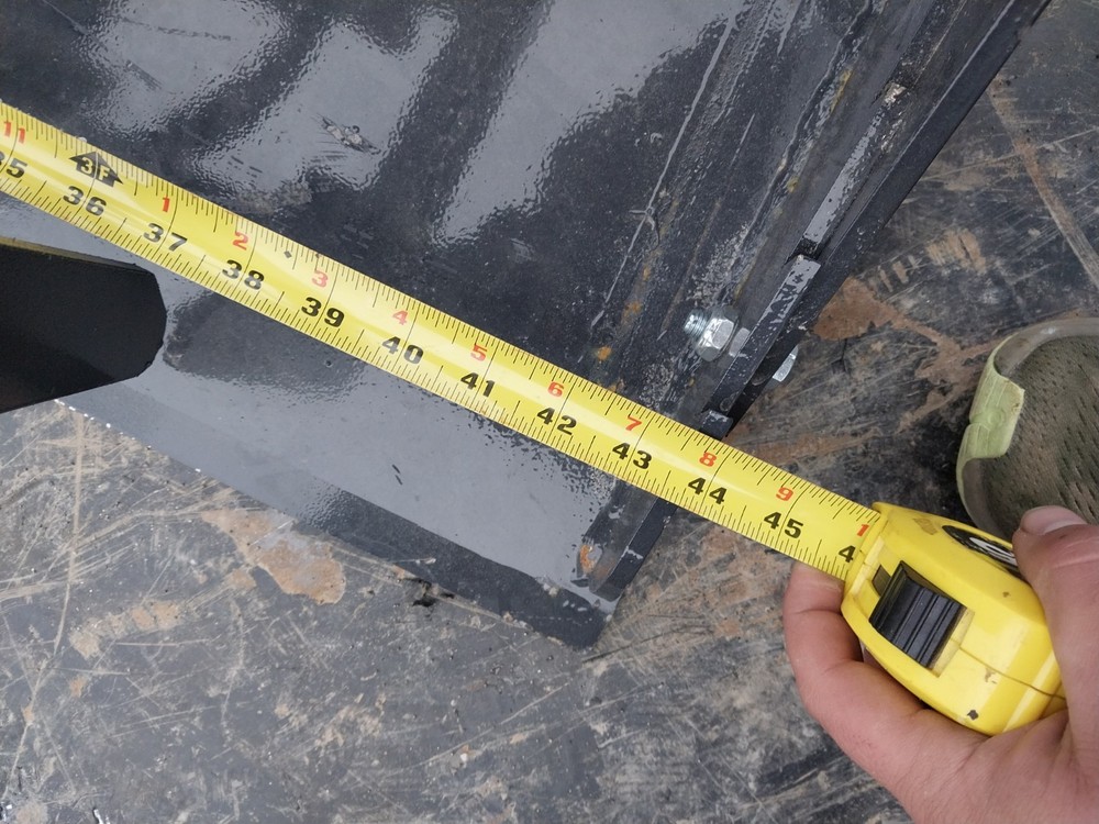 Mini Skid Steer Grapple Bucket Attachment