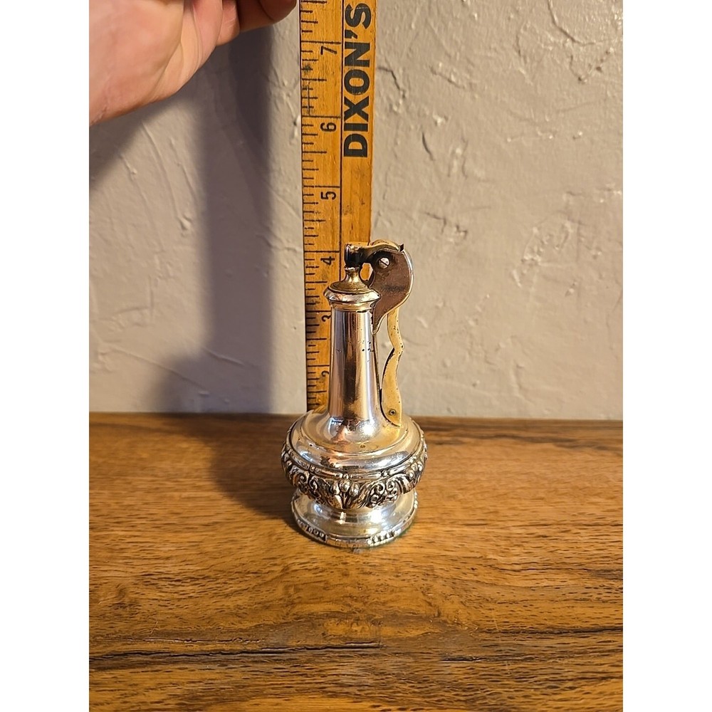 Vintage Ronson Decanter Table Lighter Ornate