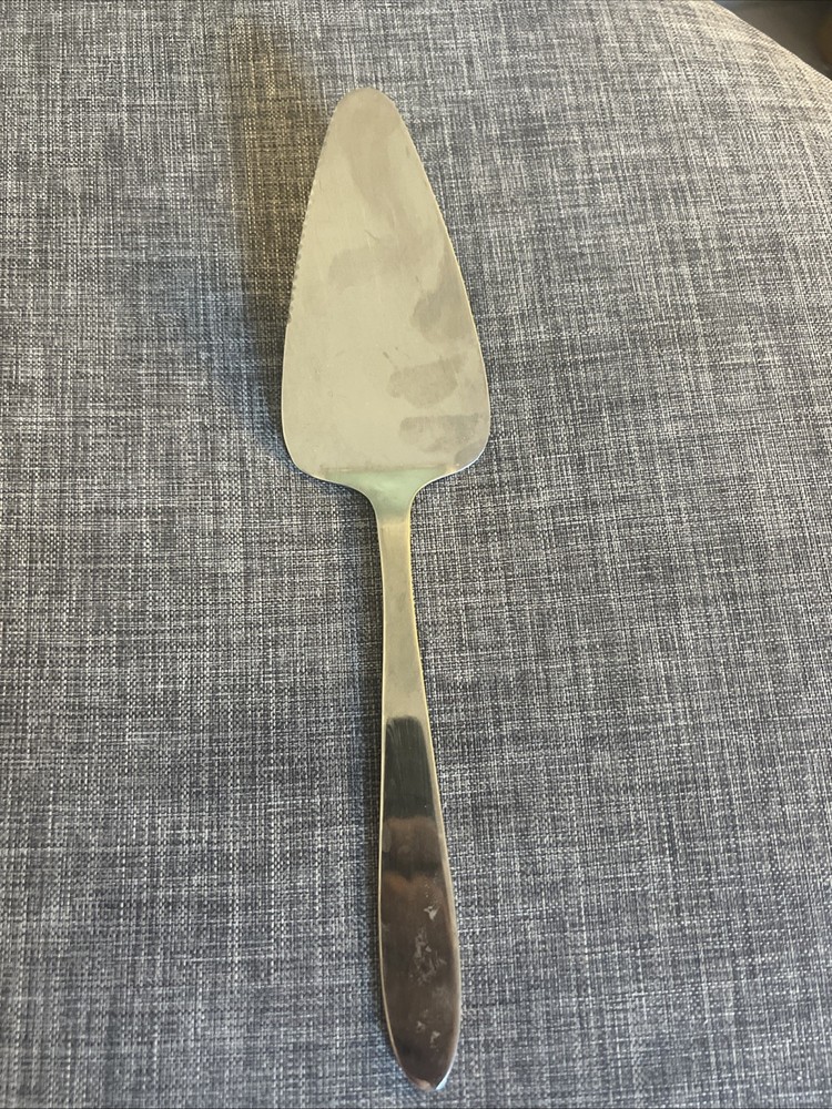 Crate Barrel  Pie Server Serrated Edge Stainless Steel Bakeware Tool