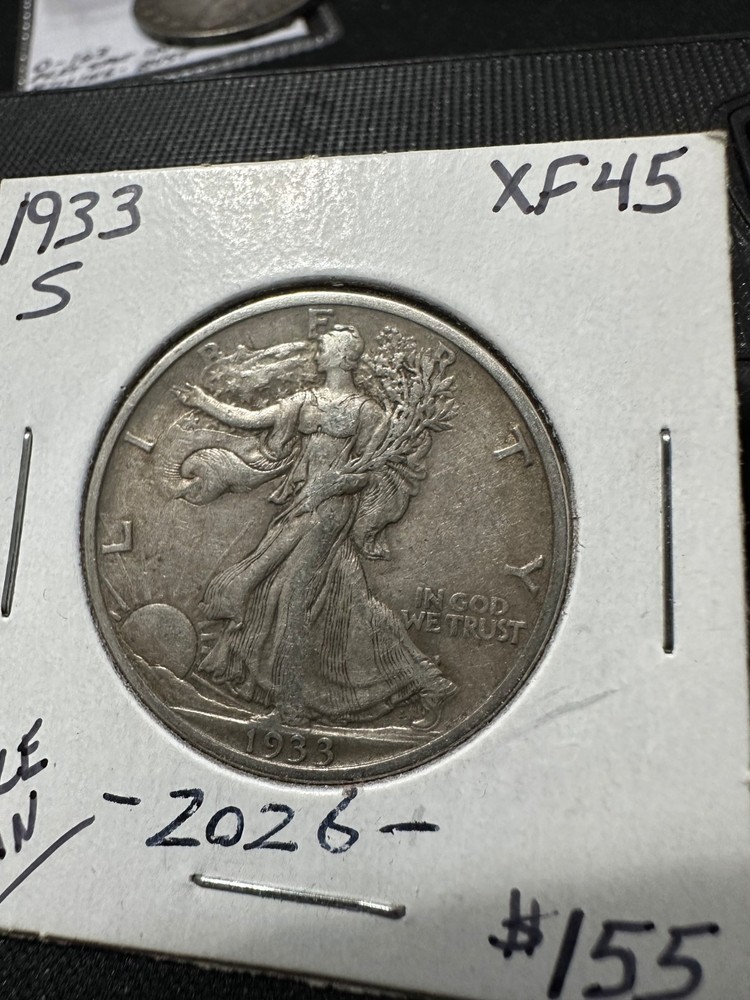 1933 s walking liberty half dollar XF~~AU