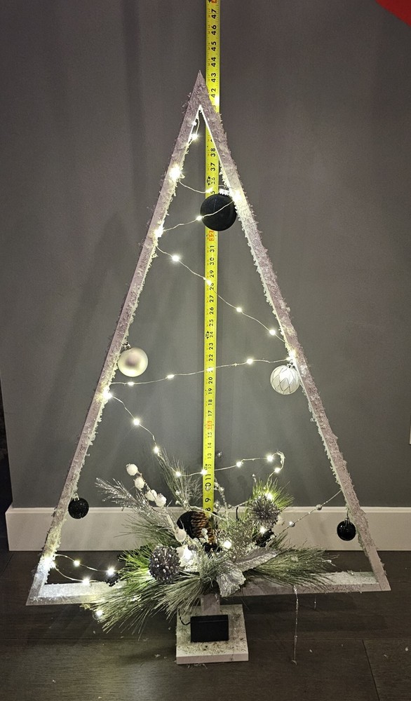 Wodden pine Christmas tree
