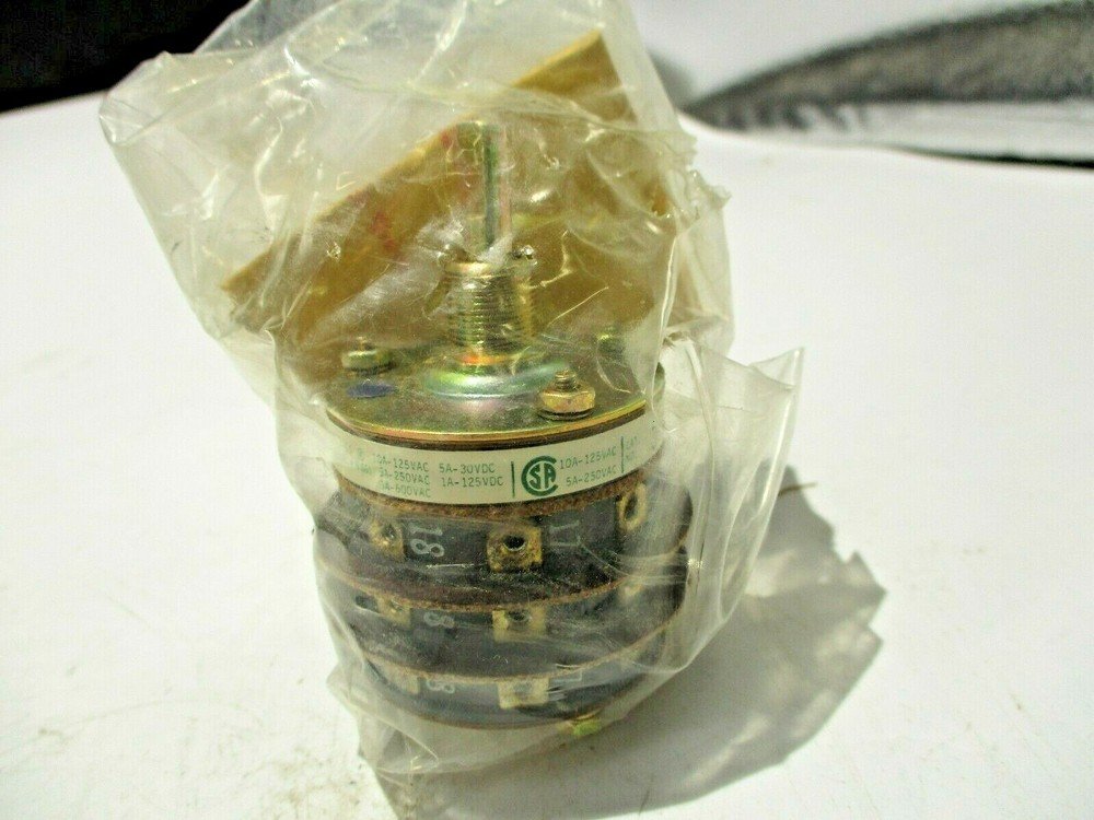 NEW ELECTROSWITCH 31803-4G SELECTOR ROTARY SWITCH