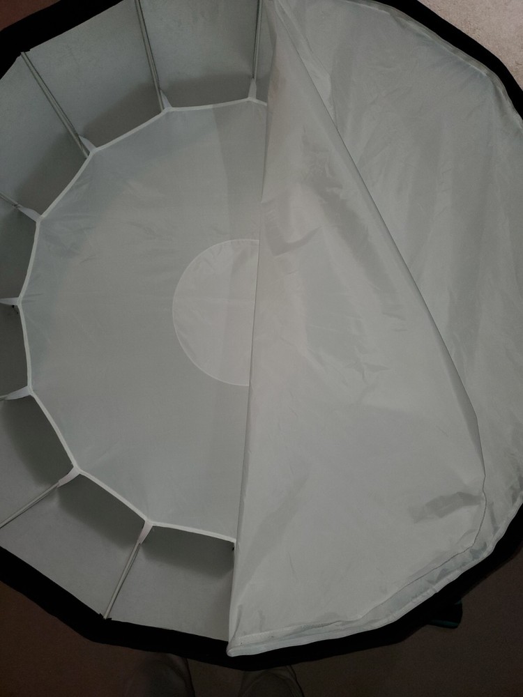 Godox P120L 48" Deep Parabolic Softbox - Bowens Mount with grid