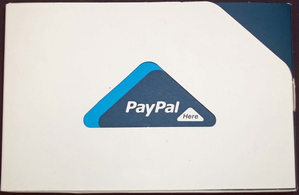 PAYPAL HERE CREDIT CARD READER SCANNER HEADPHONE AUX ORIGINAL BOX