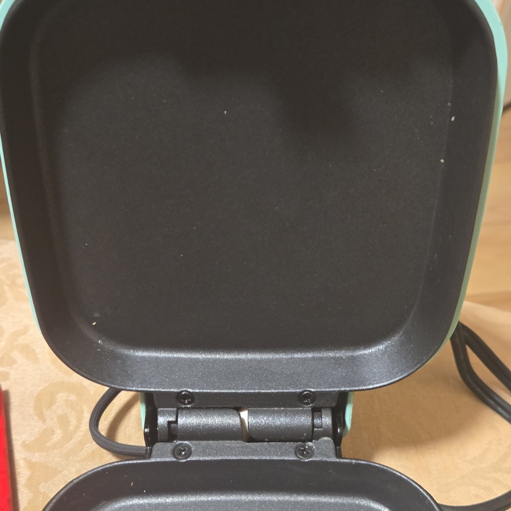 Dash Egg Bite Maker - (Aqua) NEW 