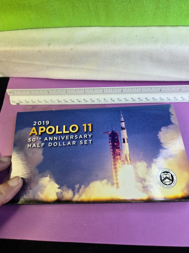 2019 Apollo 11 50th anniversary Half dollar set in Error packaging from Mint.