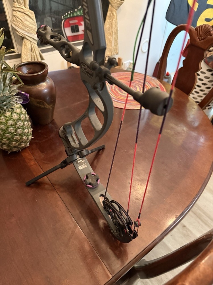 Prime 65 Lbs Rt Hand Centergy Bow