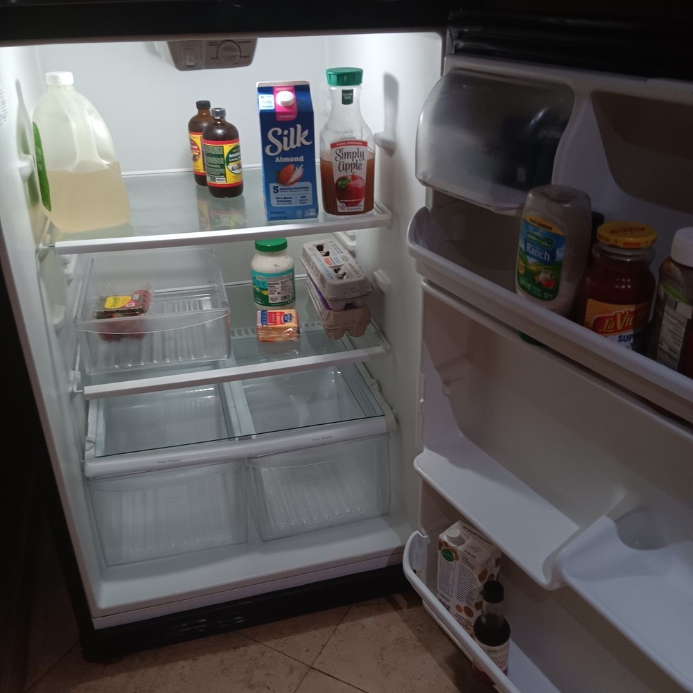 Refrigerator for sell