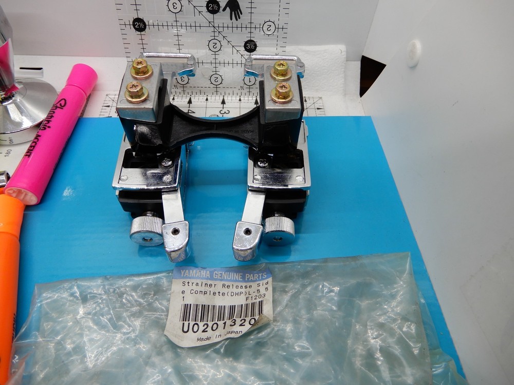 Yamaha STRAINER RELEASE SIDE COMPLETE (DHP)L-5