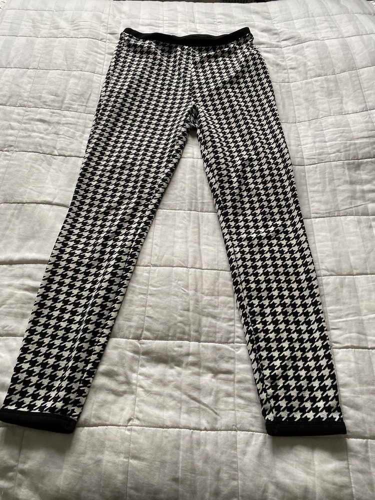 Wimens Shein Black and White Pattern Top and Trousers Set Size Medium