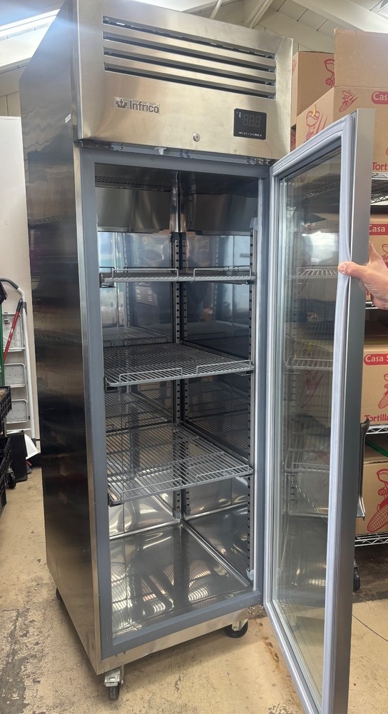 Commercial Display Refrigerator / Freezer Excellent Condition