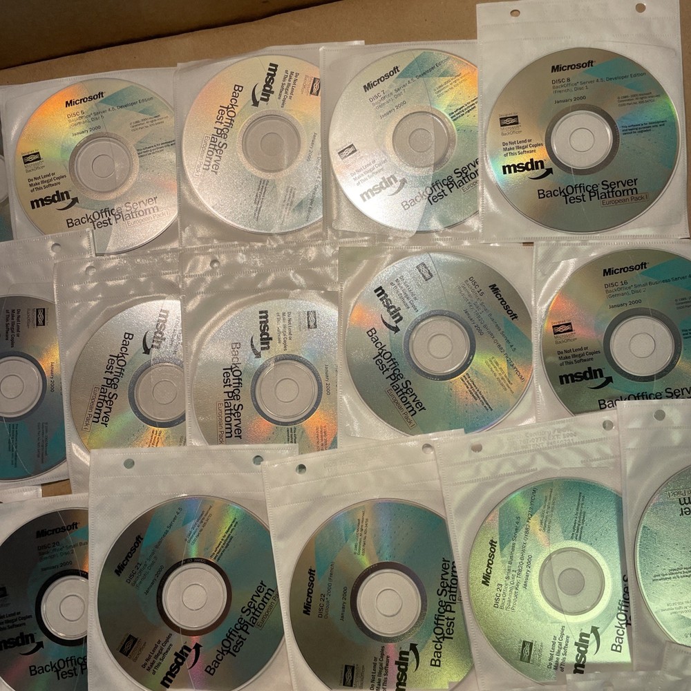 Microsoft MSDN Back Office Server Test Platform Discs 1-35 Jan. 2000 Euro Pack I