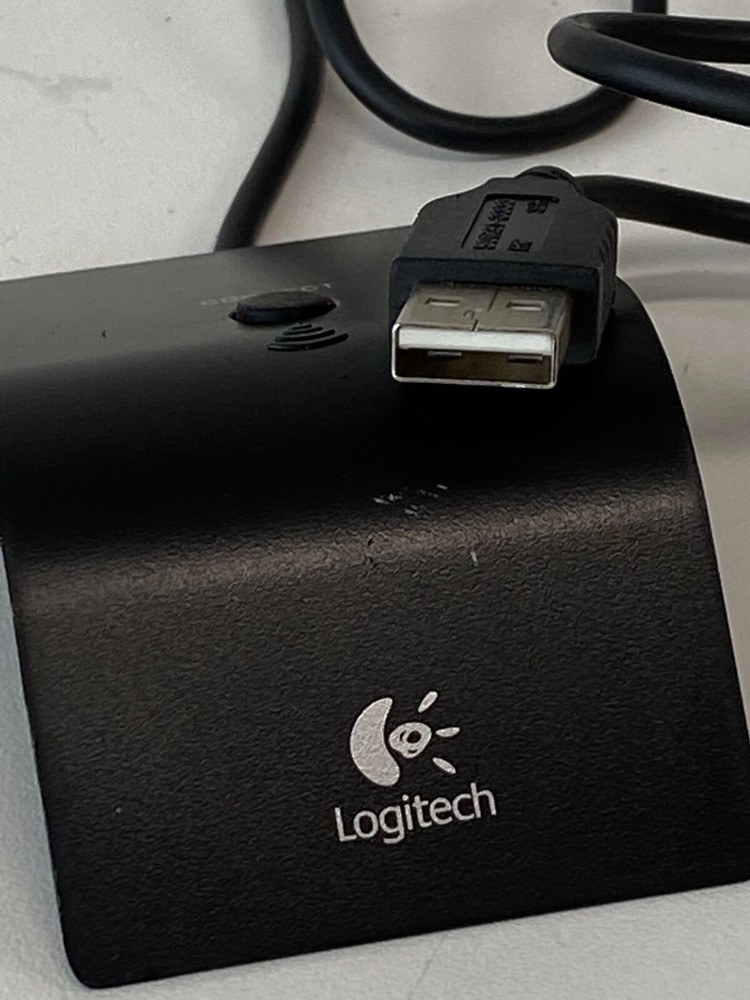 PP21: Logitech C-BT44 810-000755 Wireless Mouse Receiver