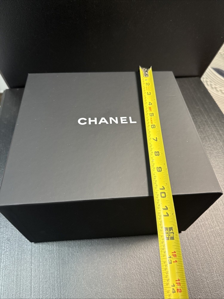 AUTHENTIC SIGNED CHANEL BLACK BOX (1455)