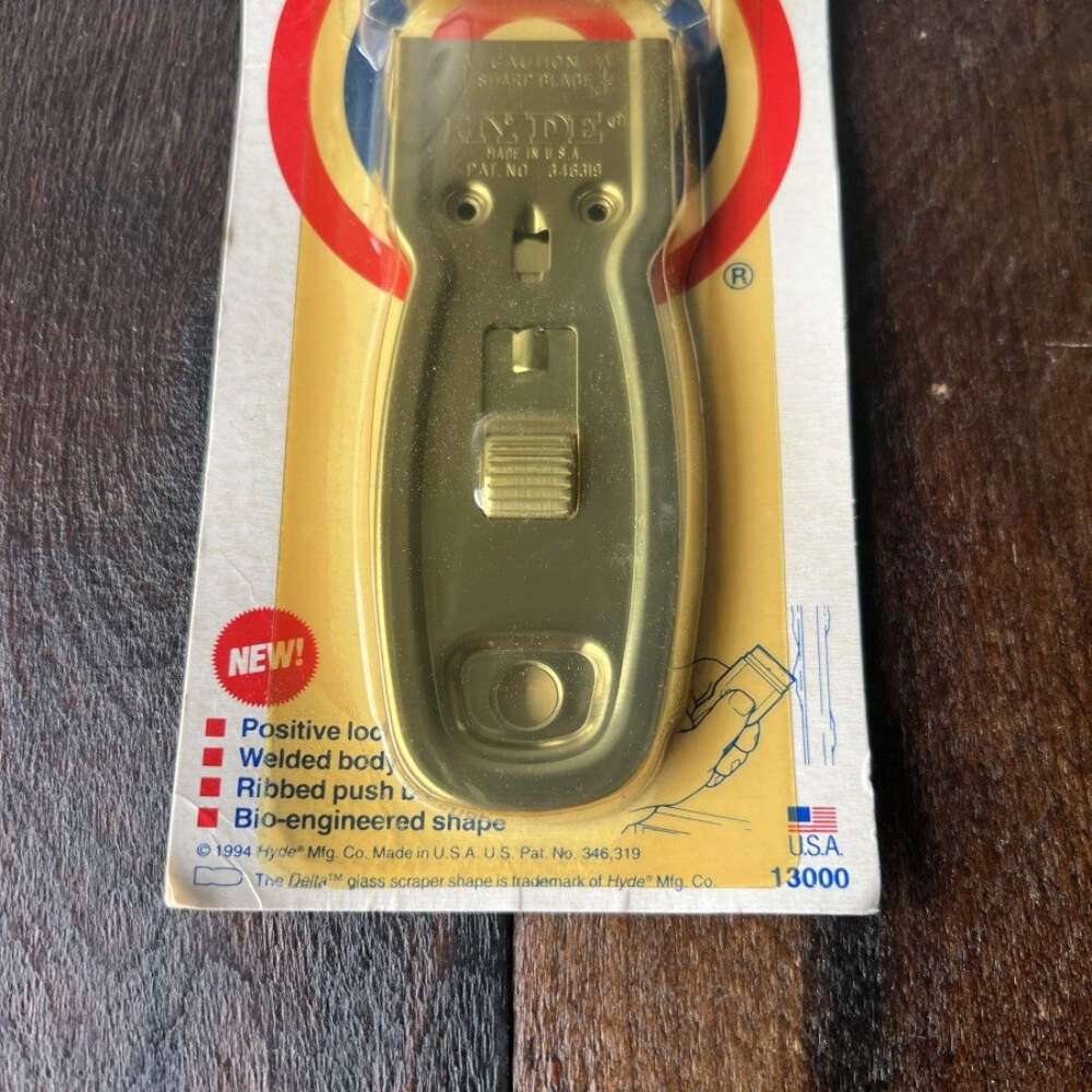 Hyde Tools 13000 Heavy Duty Glass Scraper (USA)