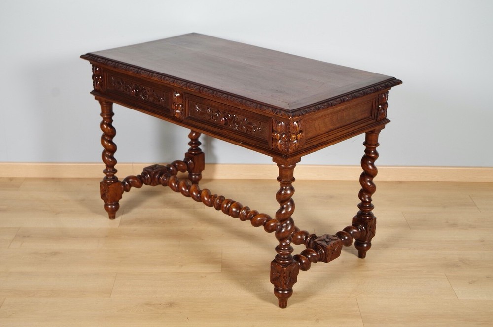 Renaissance Style Desk