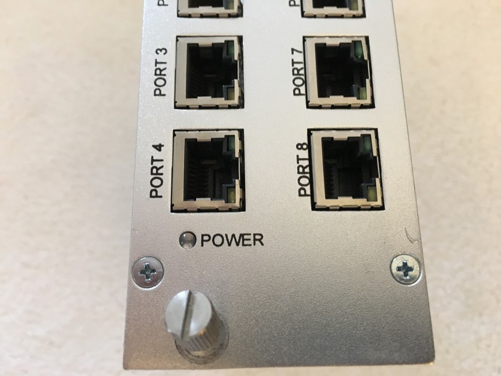 COMNET CNFE8TXBUS 8 PORT 10/100 SWITCH TX