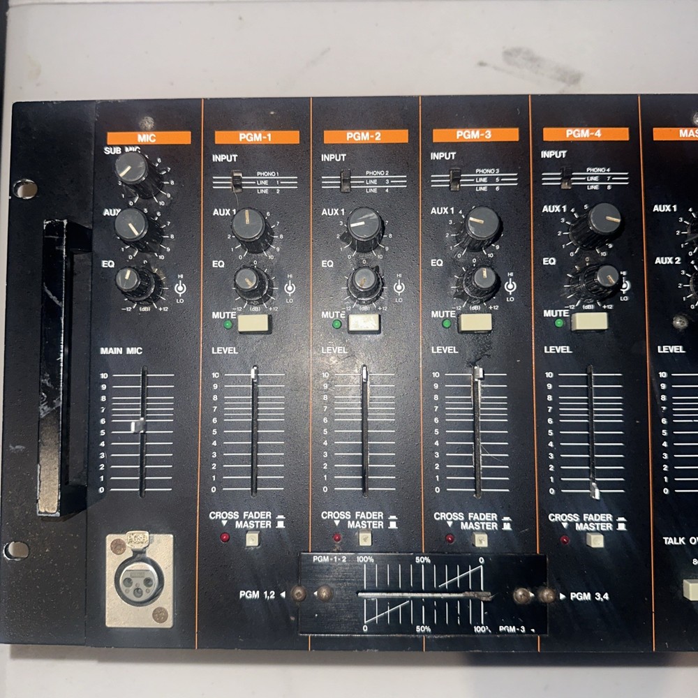 Vestax Professional Mixing Controller PMC-30 READ DESCRIPTION!!!