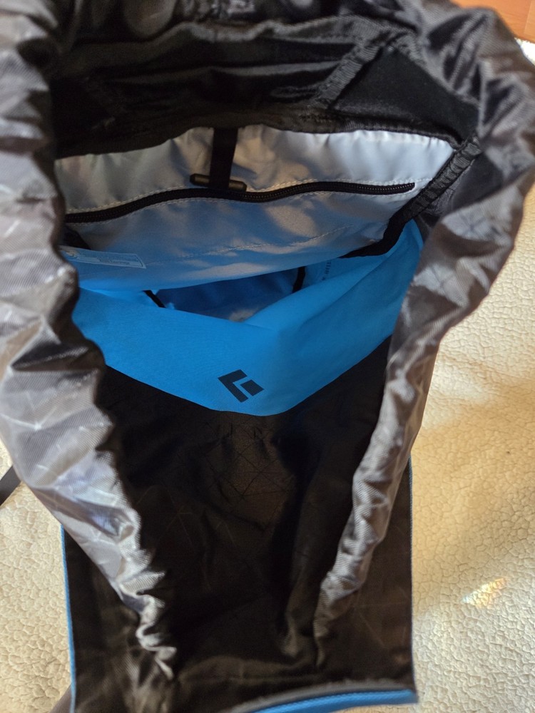 Black Diamond Rock Blitz 15 Backpack