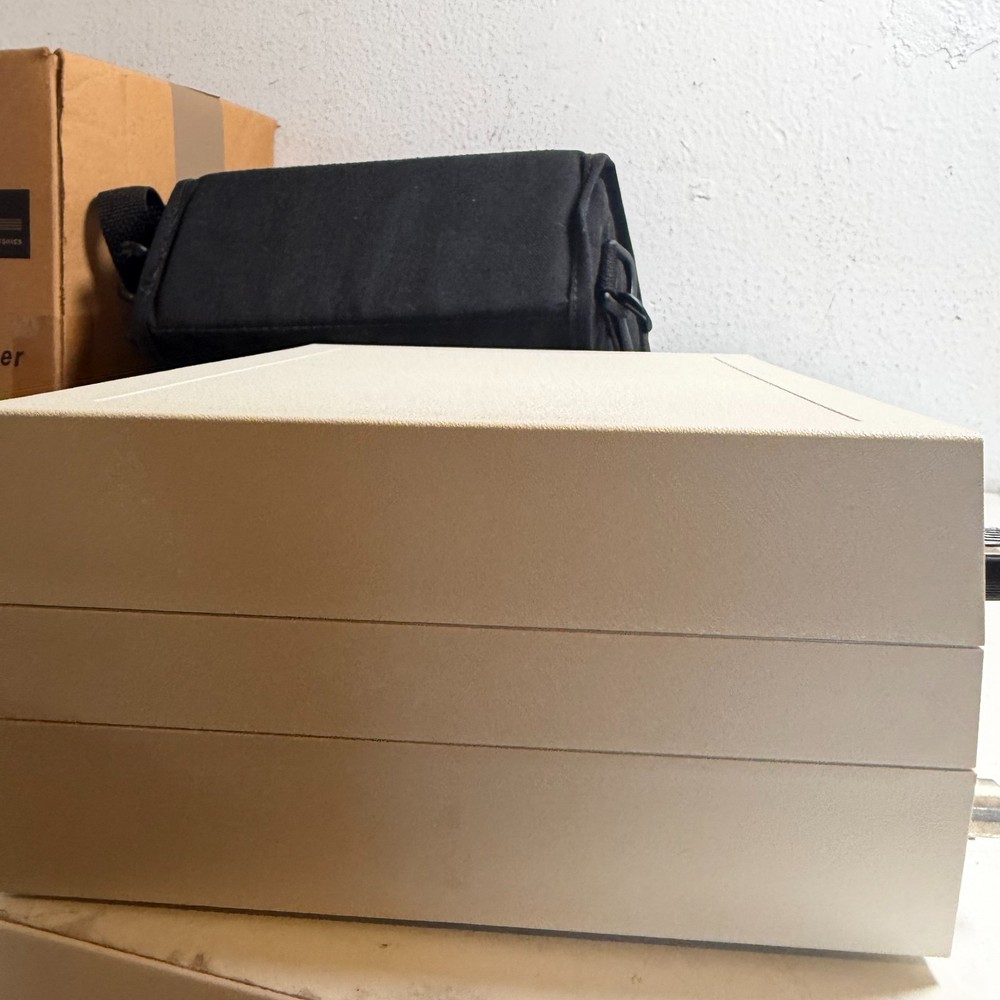 Global Communications GS-1000 RF Spectrum Analyzer for Telecommunications