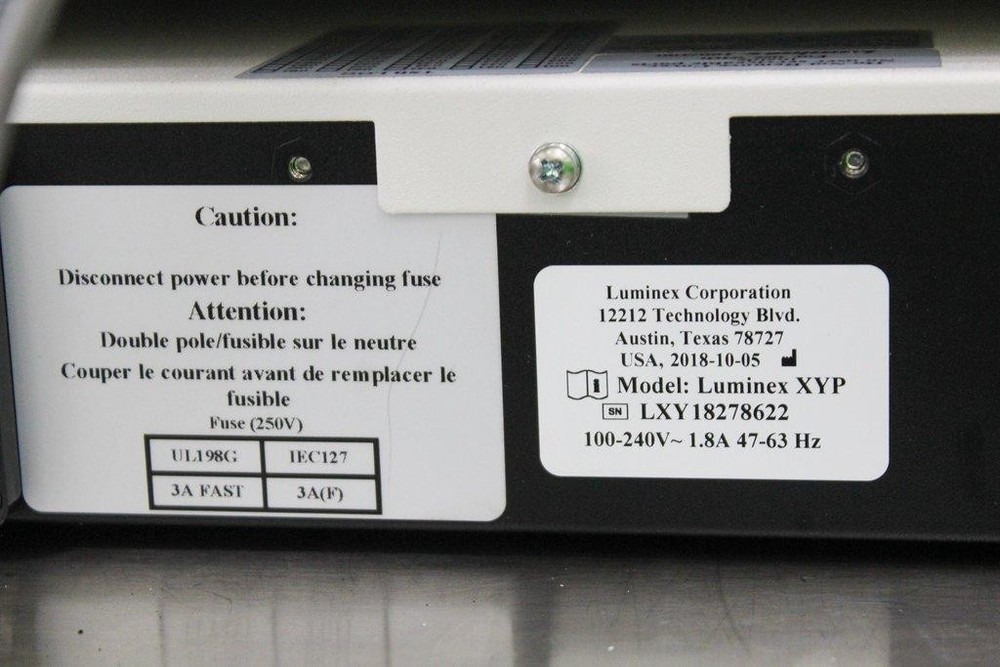 Invitrogen Luminex 100/200 System Includes Computer Software (3372922)