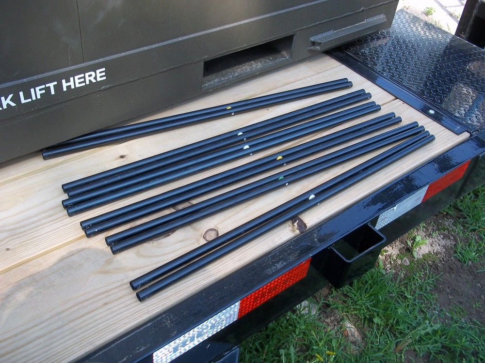 ONE....MILITARY SURPLUS QUICK-E FIRST RESPONSE SHELTER TENT POLE PART STRUT ARMY