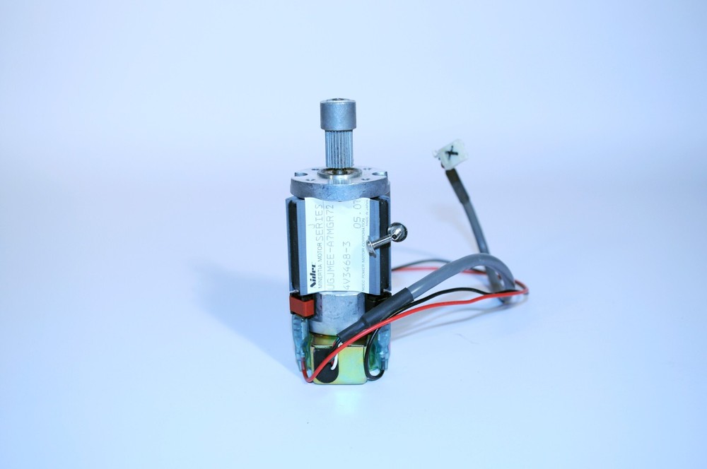 Graphtec Cutting Plotter FC7000 "X" UGJMEE-A7MGR724V3468-3 Servo Motor