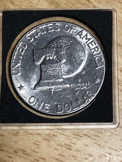 $1 Eisenhower Dollar Moon/Bell reverse 1776/1976