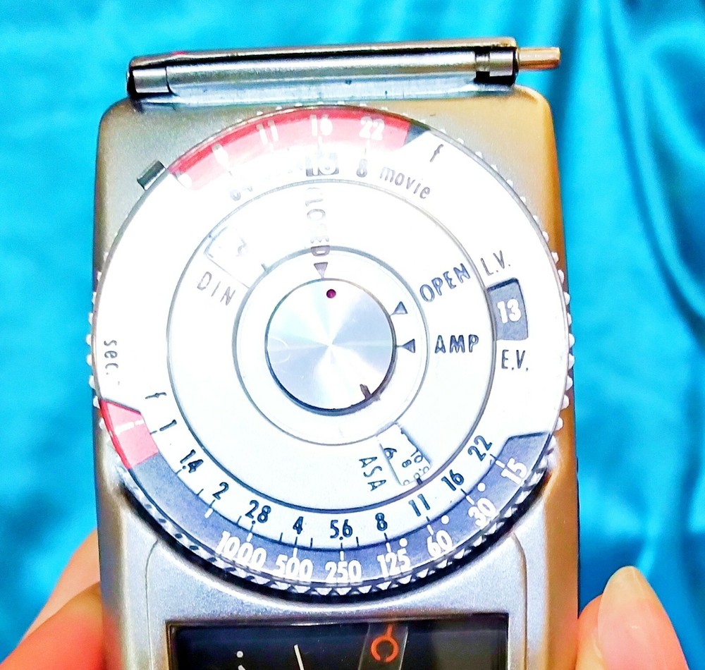 SEKONIC - Model 38 Light Meter