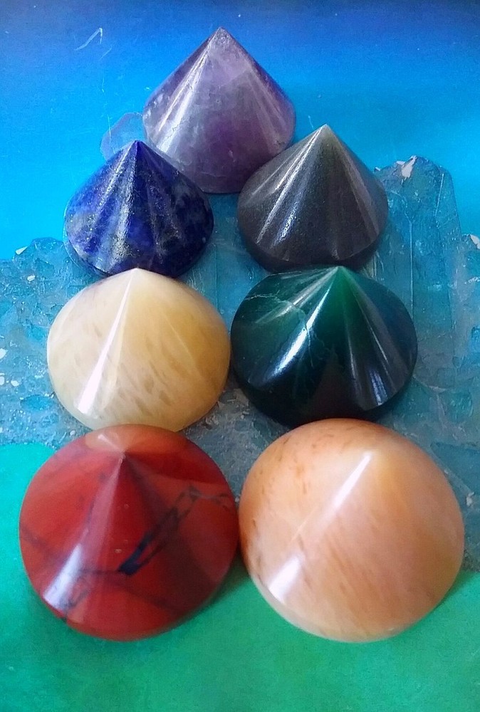 CHAKRA PYRAMID SET, 7 CHAKRA CRYSTAL PYRAMID Set, Solid Crystal Pyramid Set