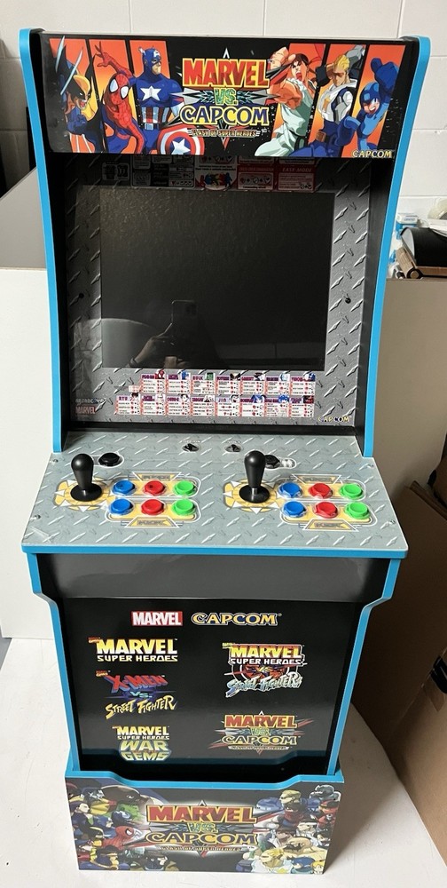 Arcade1UP Marvel vs Capcom Arcade With Riser/ Stool 🔥 GREAT CONDITIONS