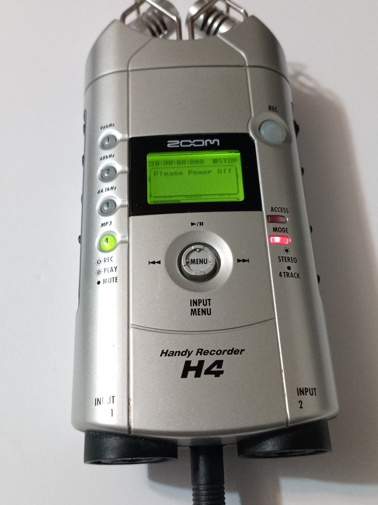 Zoom H4 Handy Digital Recorder + power adapter case memory .