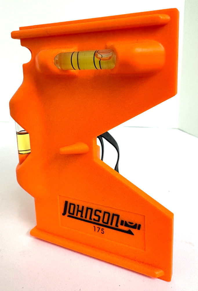 JOHNSON LEVEL POST & PIPE LEVEL 3 VIAL 9" HIGH 175-O