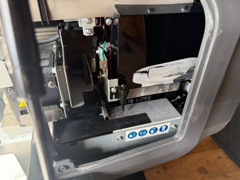 Mutoh Xpert Jet 461UF