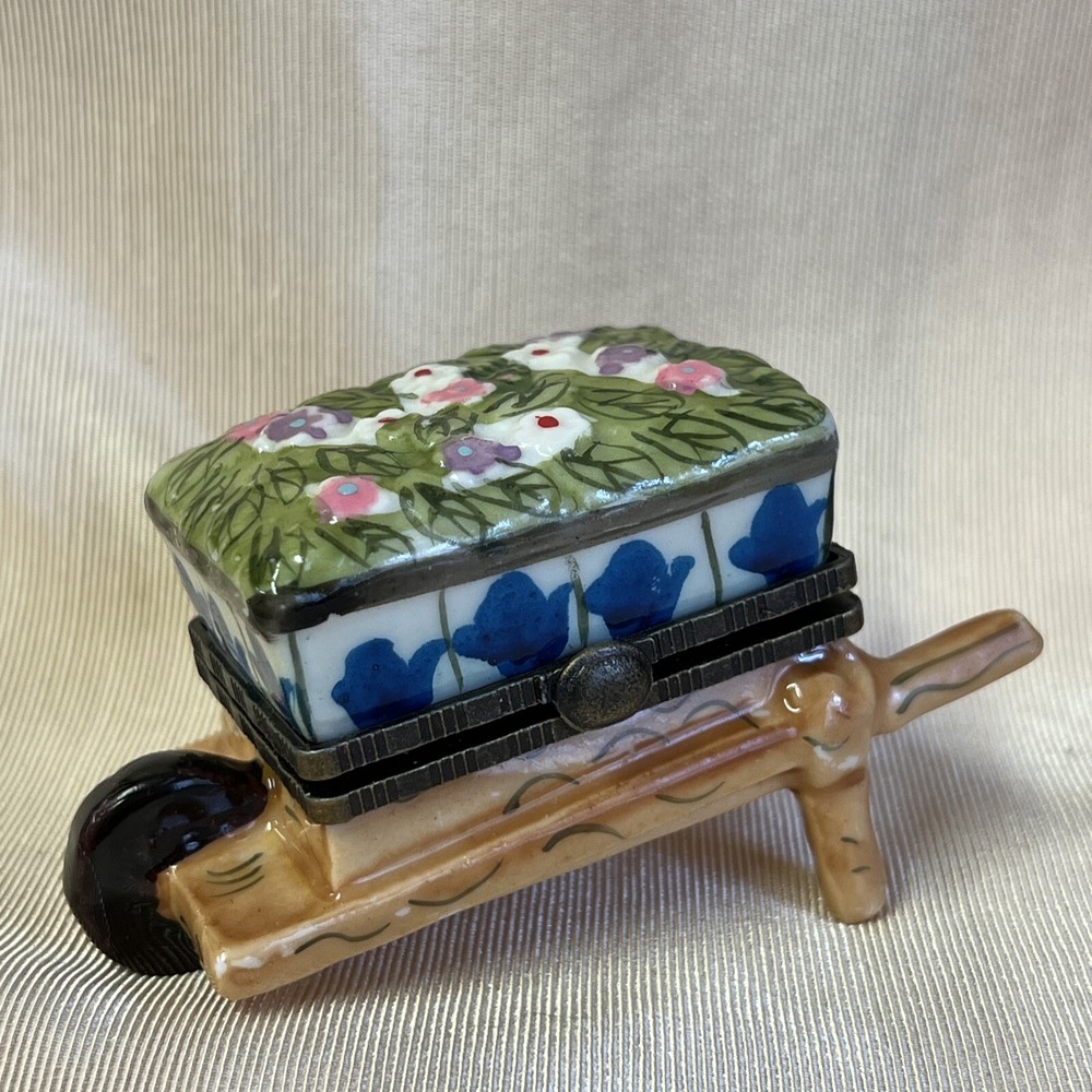 Flower Wheelbarrow Hinged Trinket Keepsake Box