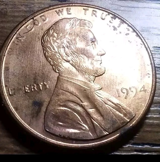 VERY RARE 1994 Lincoln Cent !! Major Error Coin With Missing Letters