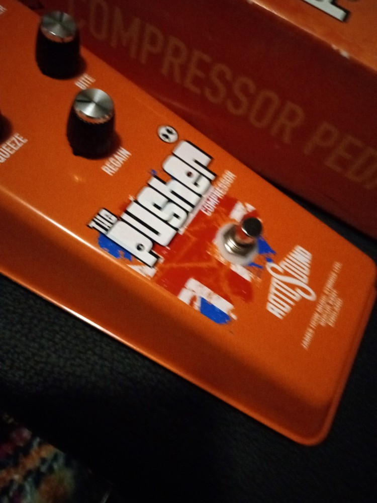 Rotosound Vintage Reissue "pusher" compressor Effects Pedal
