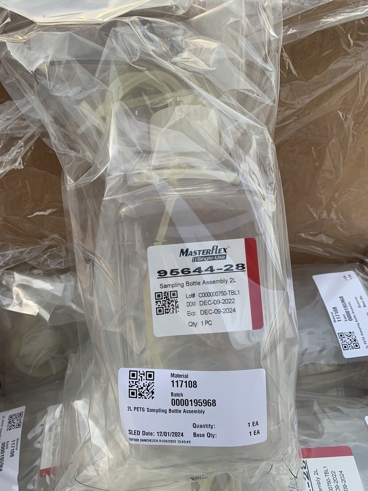 MasterFlex 95644-28 Single-Use Sampling Bottle Assembly 2 Liter; 16 Bottles/Box