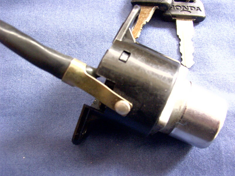 HONDA NOS 4 WIRE IGNITION SWITCH WITH 2 KEYS