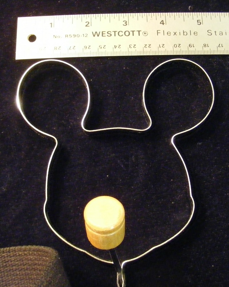 Disney Mickey Mouse Egg Ring