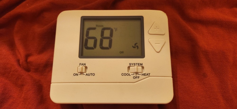 White Digital Non-Programmable Rectangular Thermostat Heat-Cool-Off Controls