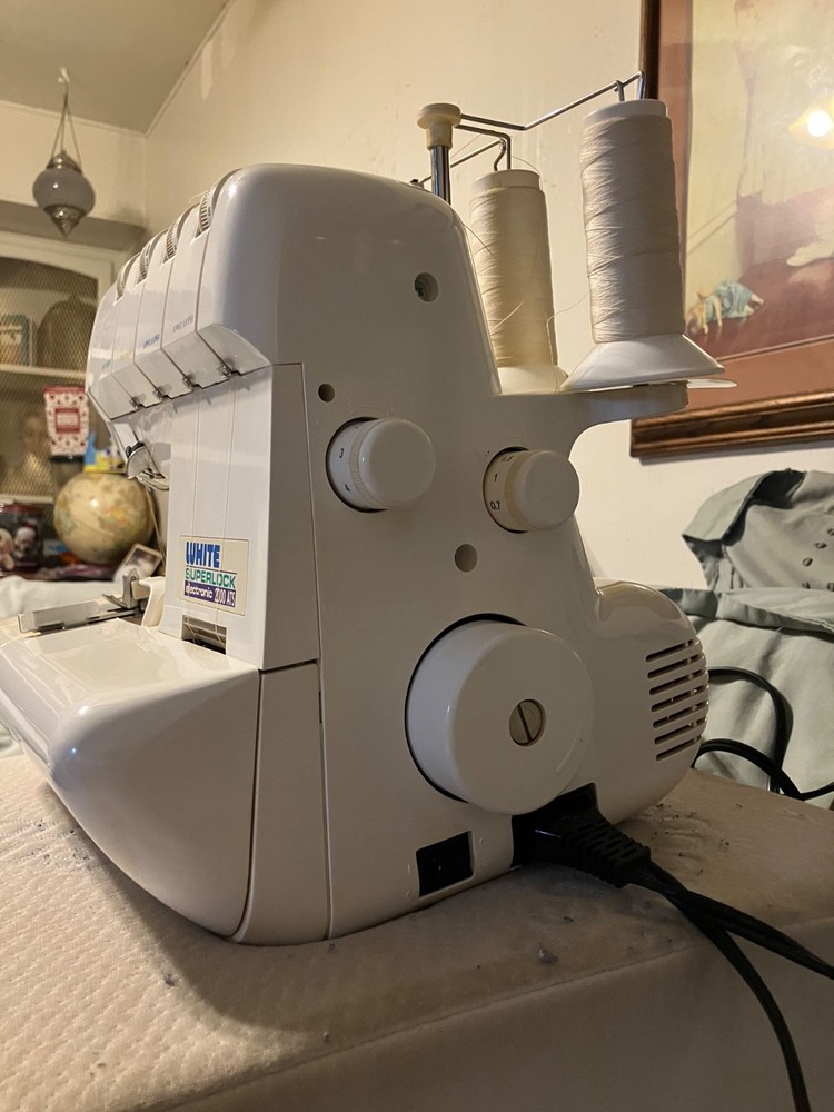White Electronic 2000 ATS Sewing Machine
