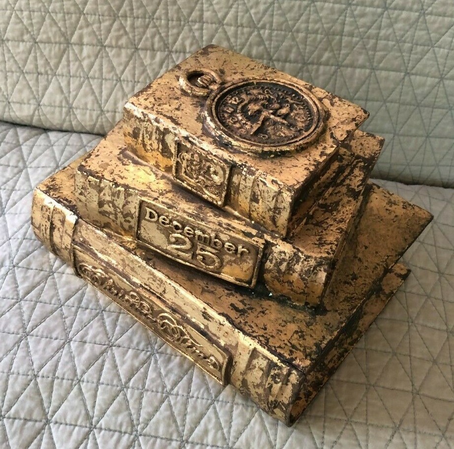 GOLD "STACKED" CHRISTMAS BOOKS BOX