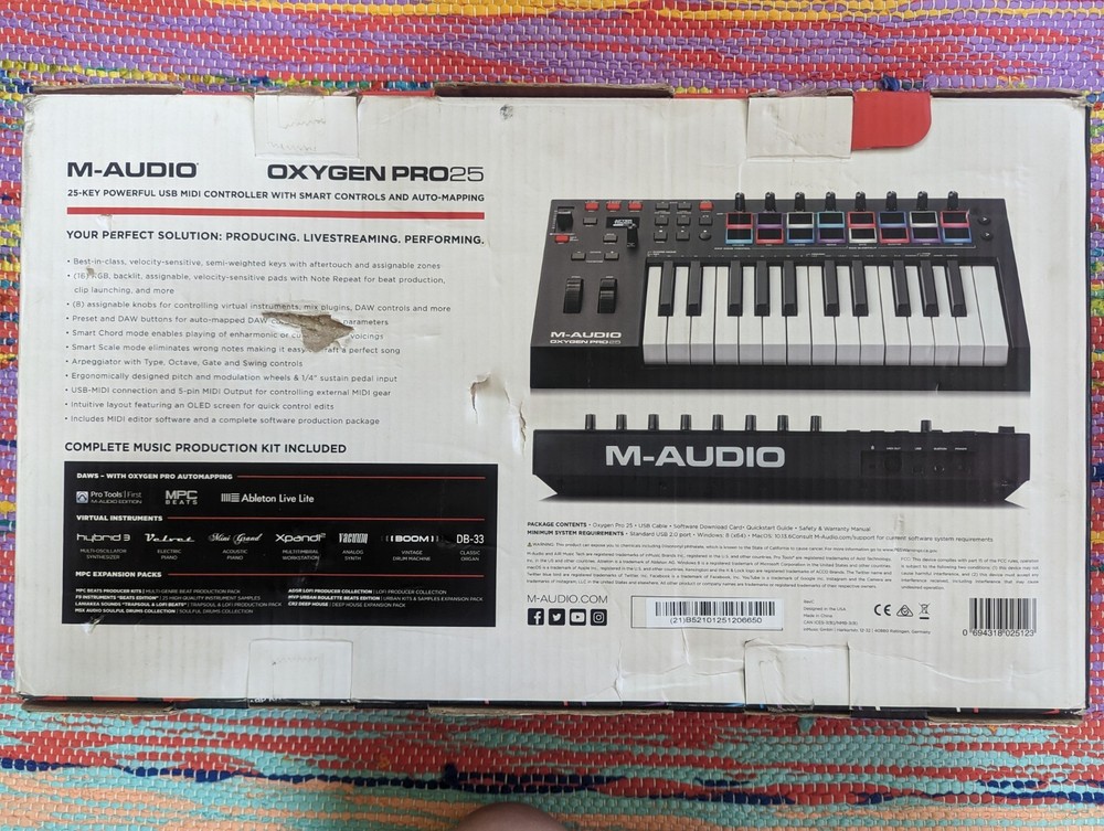 M-Audio Oxygen Pro 25-Key Midi controller