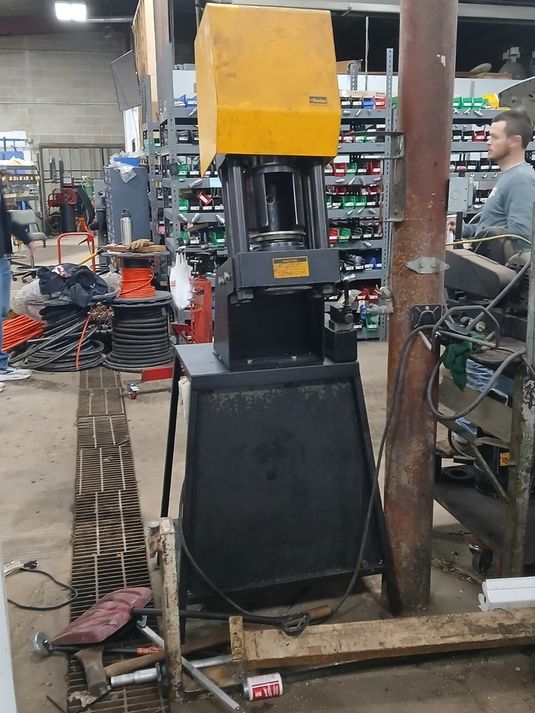 hydraulic hose crimper machine