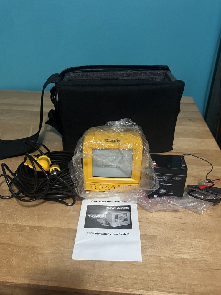 Explorer Underwater Camera Model SWJ-2110 Not Used