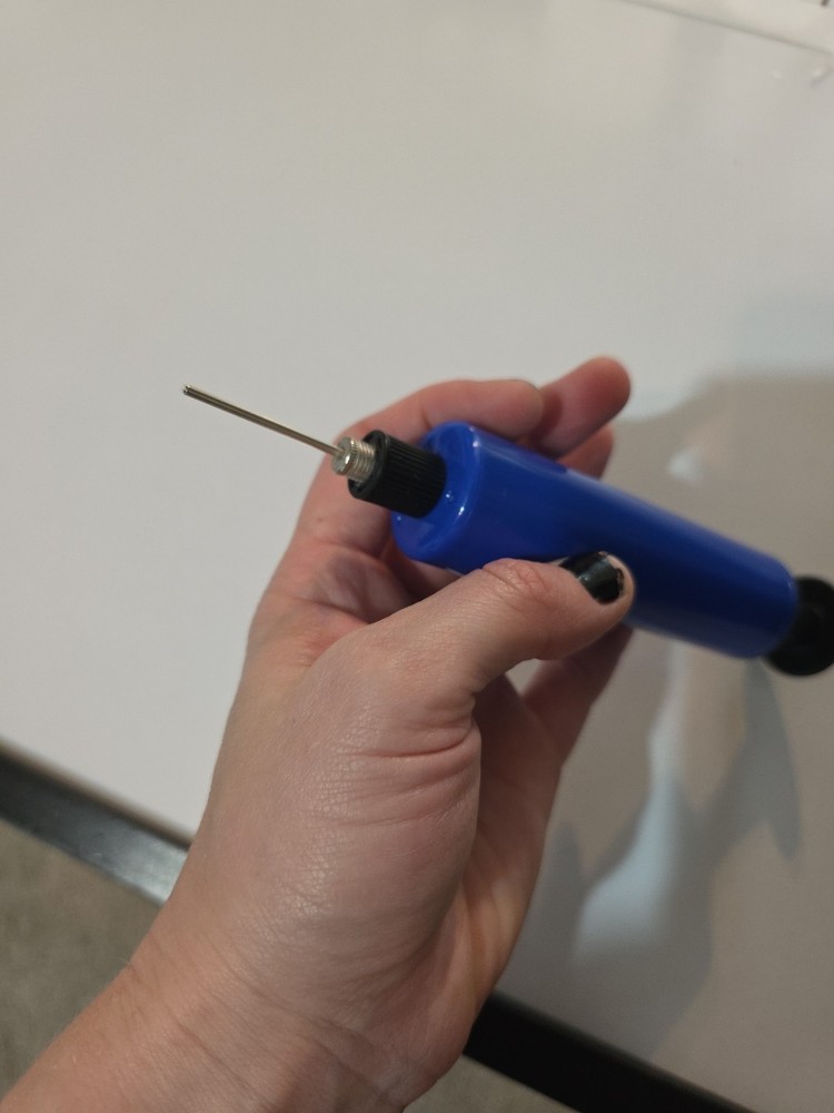 Blue Hand Pump For Balls