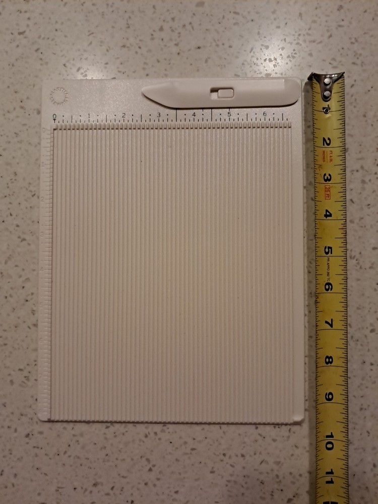 Martha Stewart Crafts Mini Paper Scoring Board